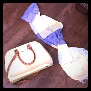 Valentina Yellow Purse!!